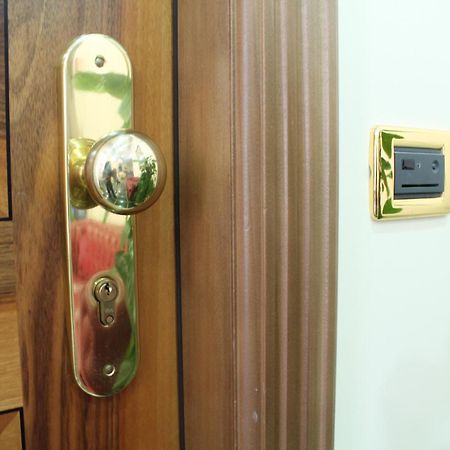 Hotel Paradiso Delle Madonie Кастелбуоно Екстериор снимка