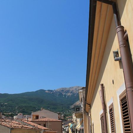 Hotel Paradiso Delle Madonie Кастелбуоно Екстериор снимка
