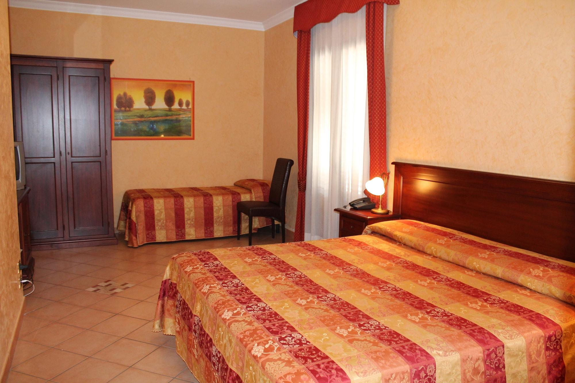 Hotel Paradiso Delle Madonie Кастелбуоно Екстериор снимка