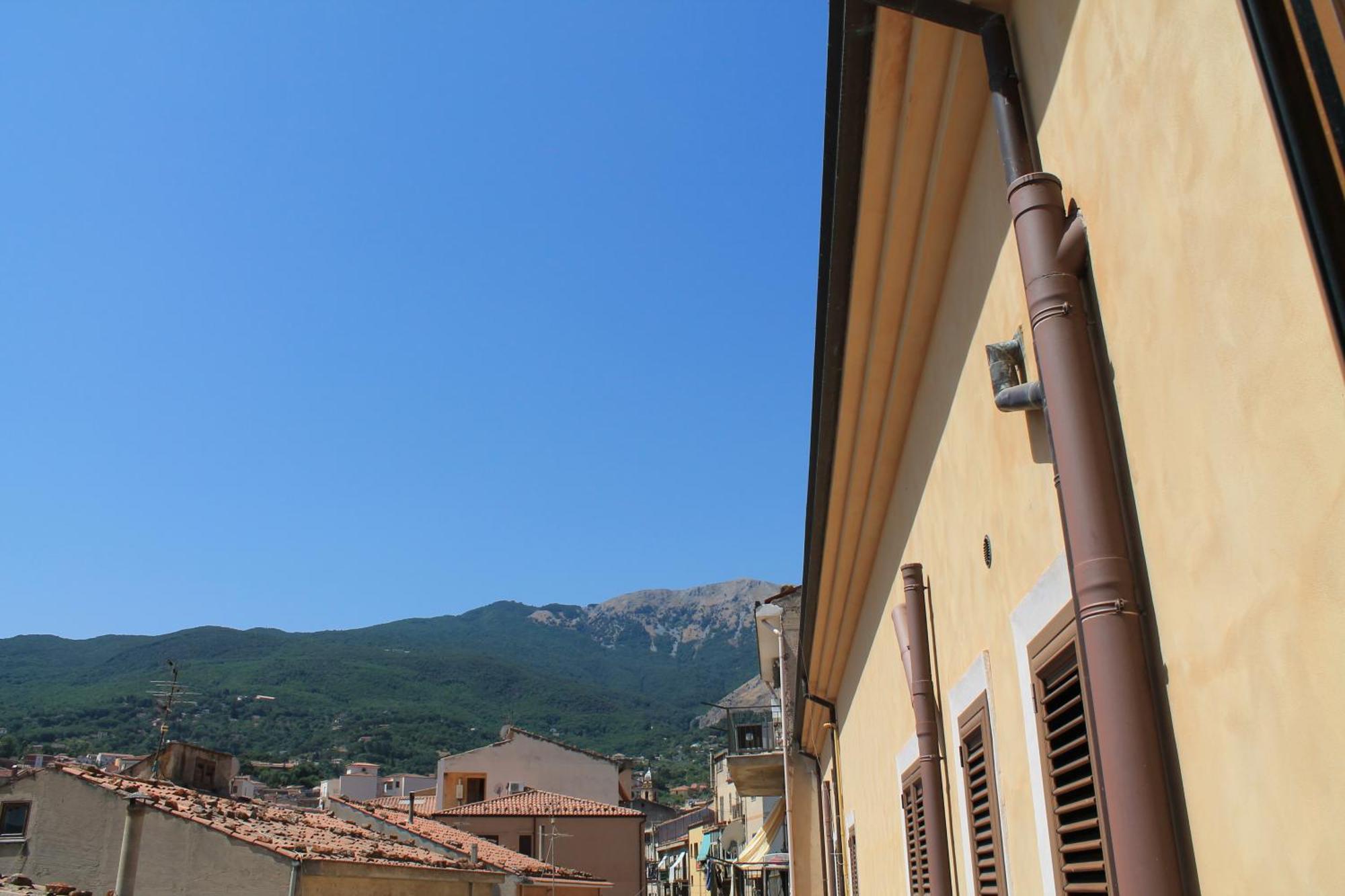 Hotel Paradiso Delle Madonie Кастелбуоно Екстериор снимка